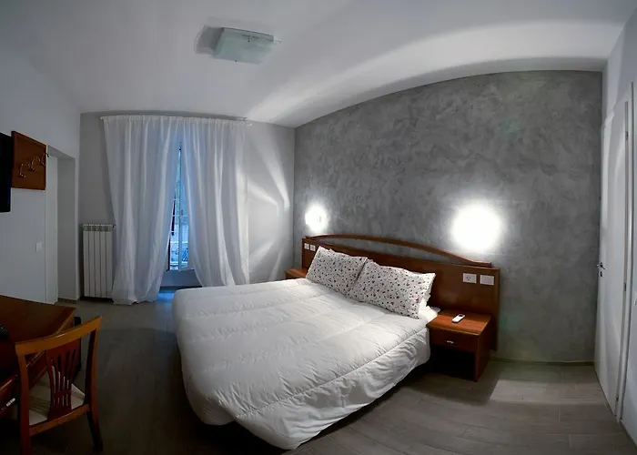 A Casa Nostra Couette-café 2*